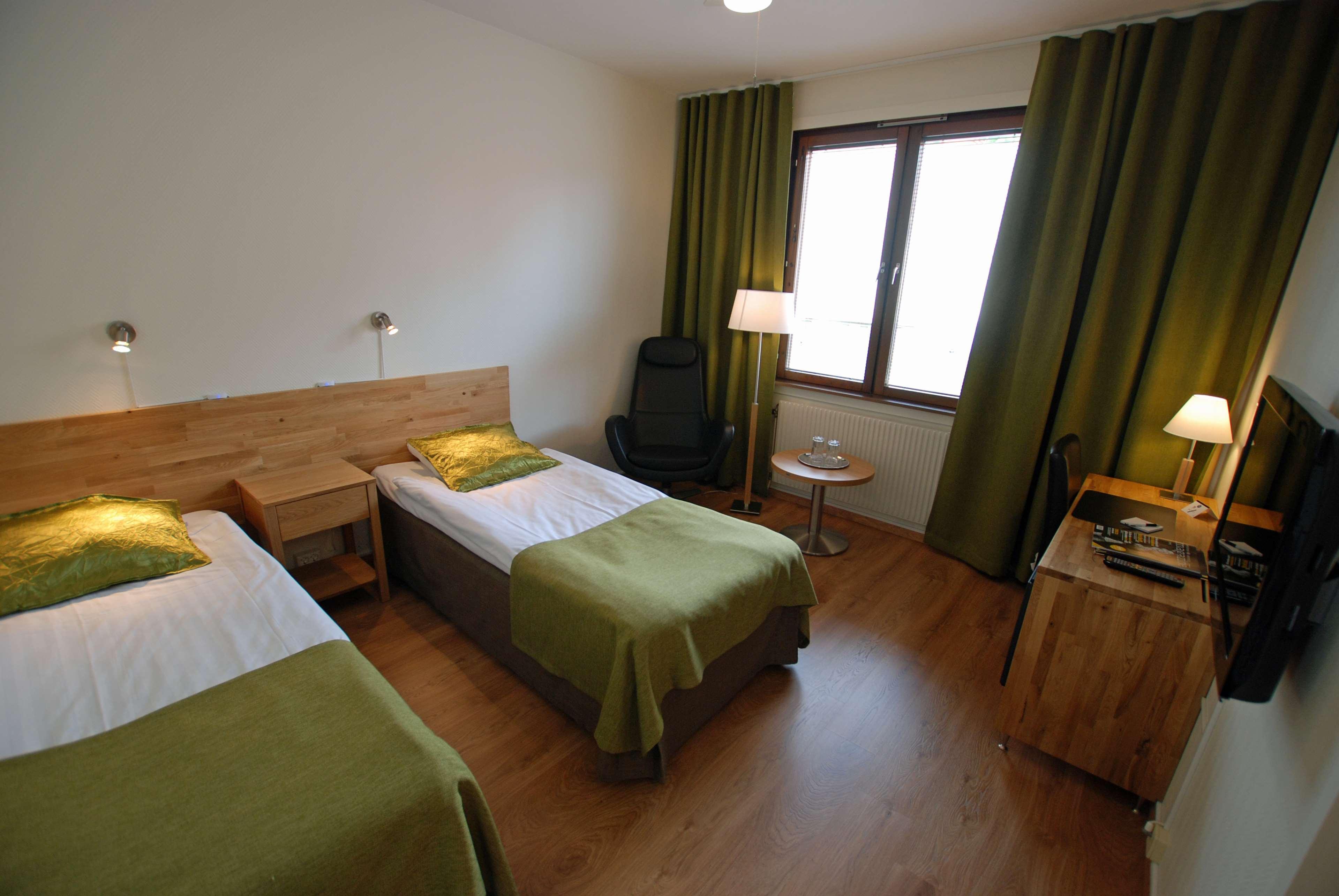 Best Western Plus Fergus Hotel Экстерьер фото