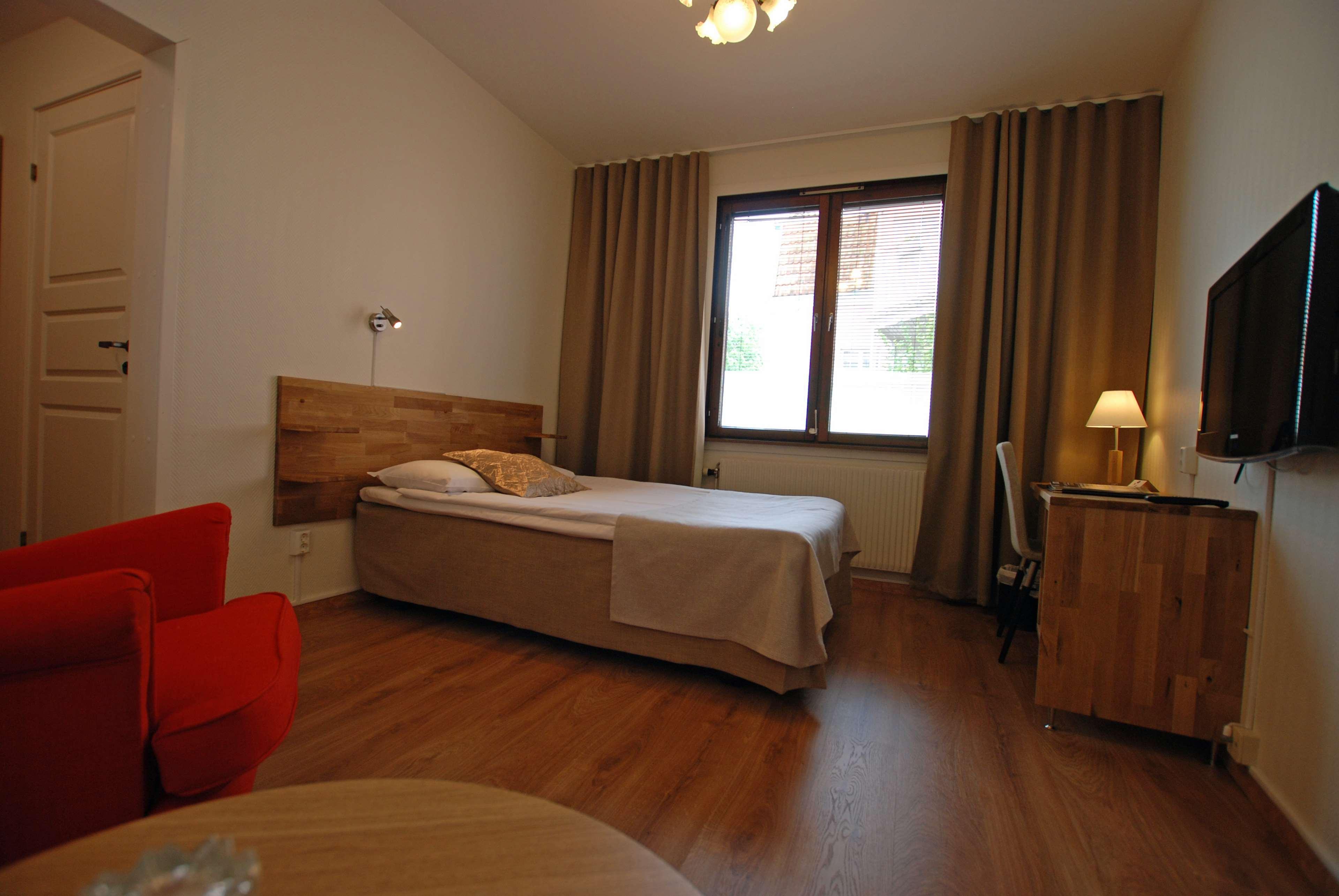Best Western Plus Fergus Hotel Экстерьер фото