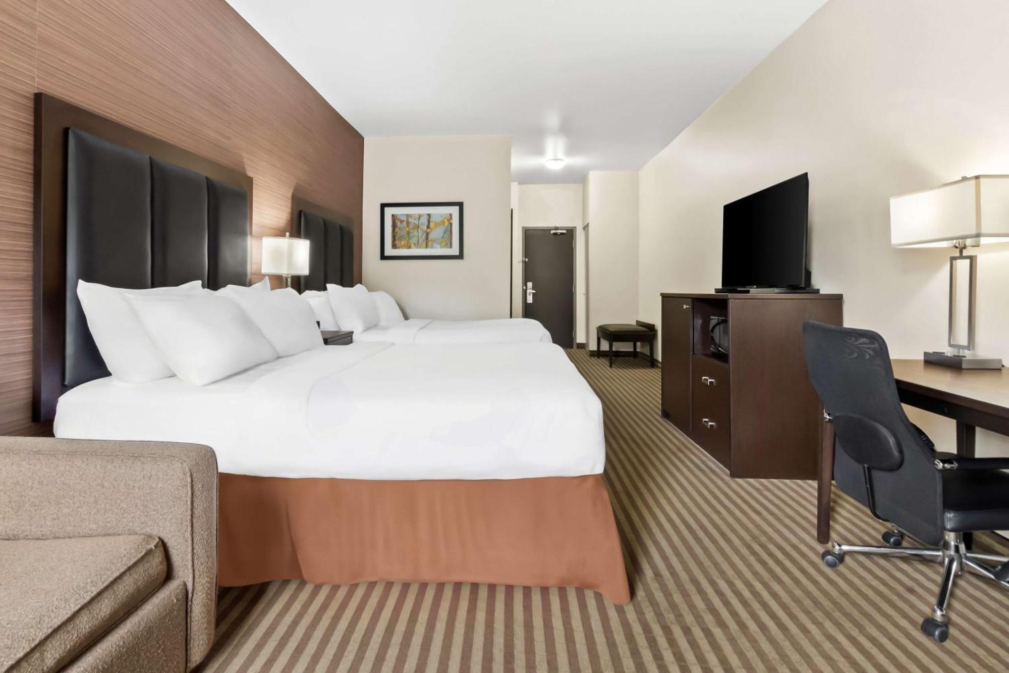 Best Western Plus Fergus Hotel Экстерьер фото