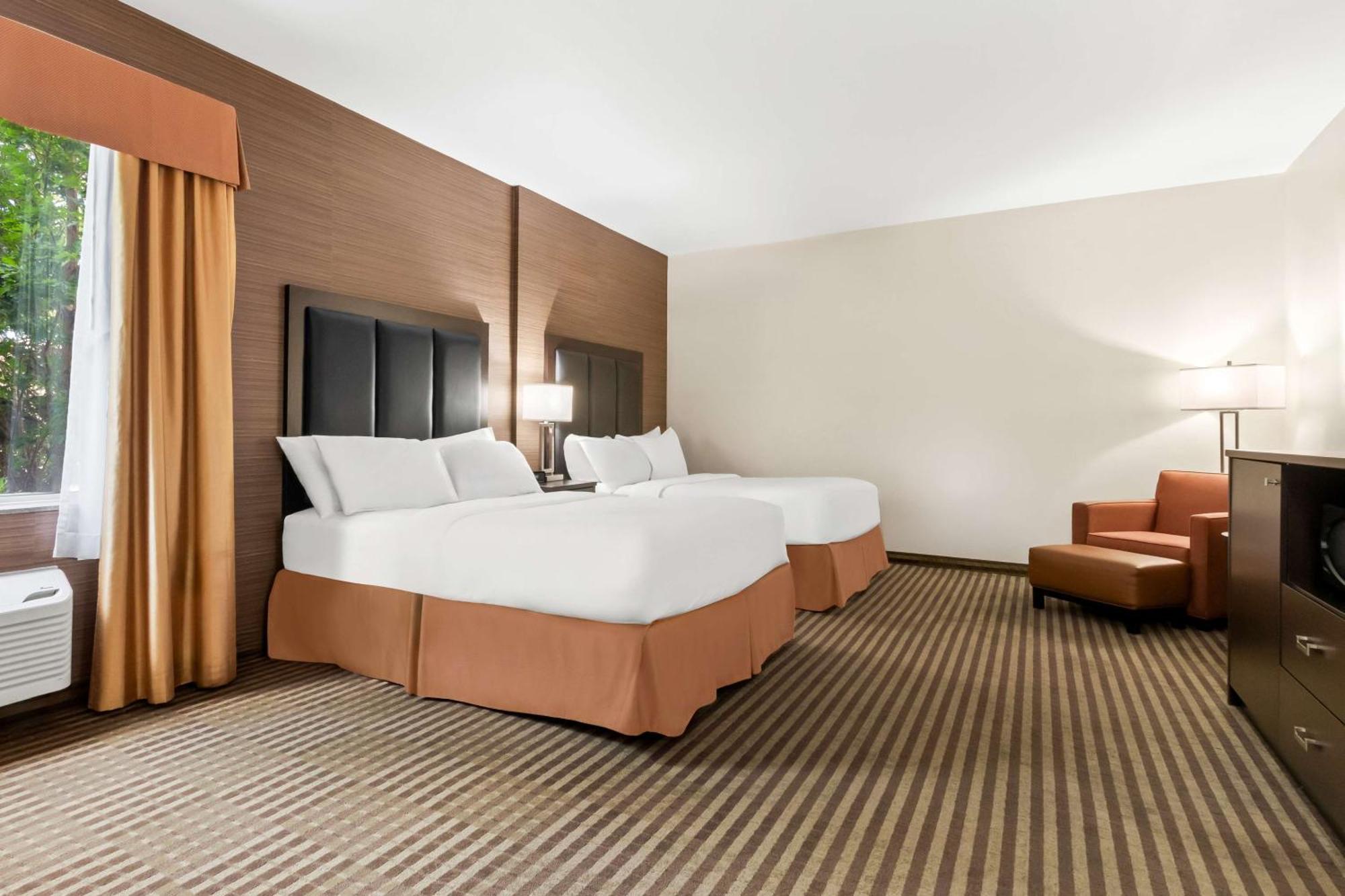 Best Western Plus Fergus Hotel Экстерьер фото